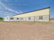 Commerce à PRECY-SOUS-THIL