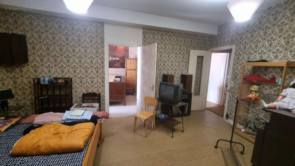 20250701_141507 - Maison à PIEGUT-PLUVIERS