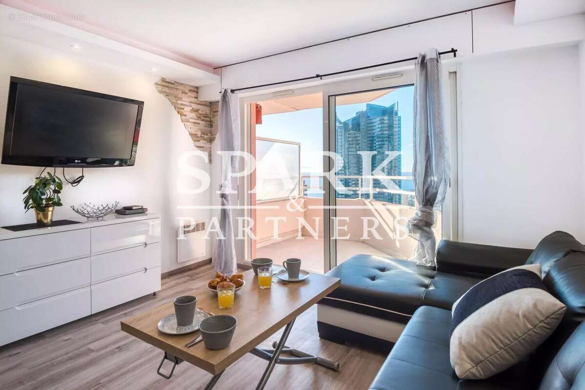 Appartement à BEAUSOLEIL