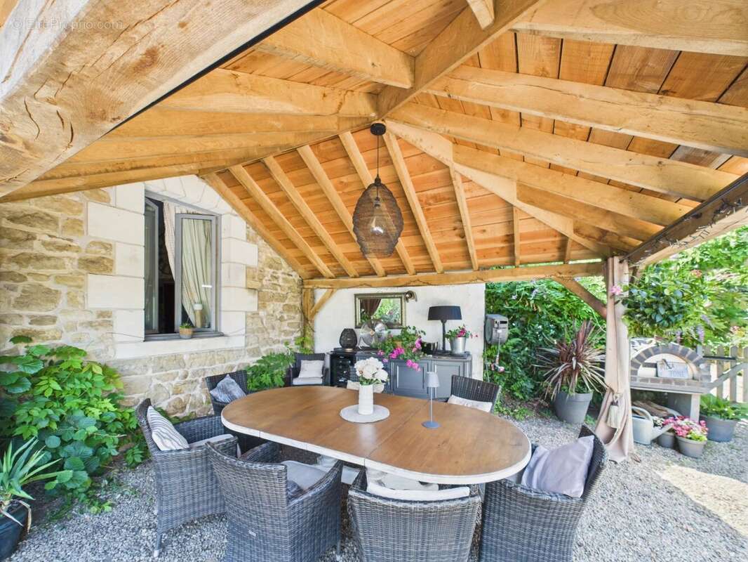 Maison à CORGNAC-SUR-L&#039;ISLE