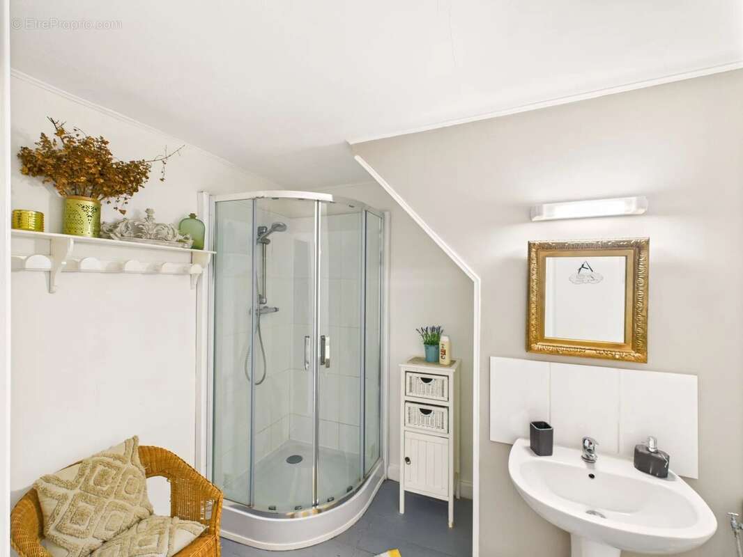 Maison à CORGNAC-SUR-L&#039;ISLE