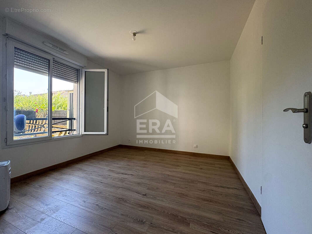 Appartement à BRIE-COMTE-ROBERT