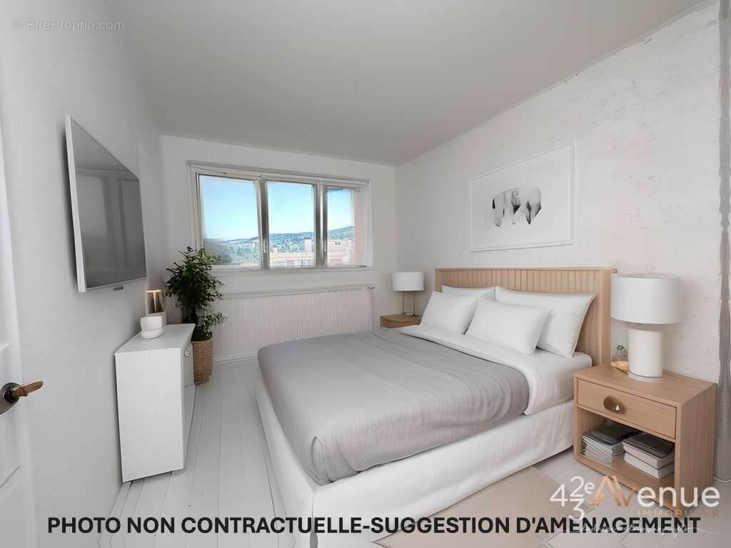 Appartement à SAINT-ETIENNE