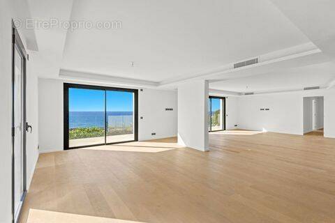 Appartement à CAP-D'AIL