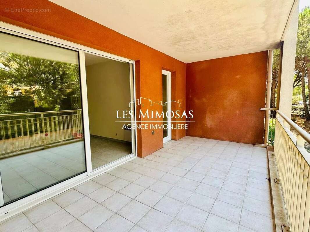 Appartement à FREJUS