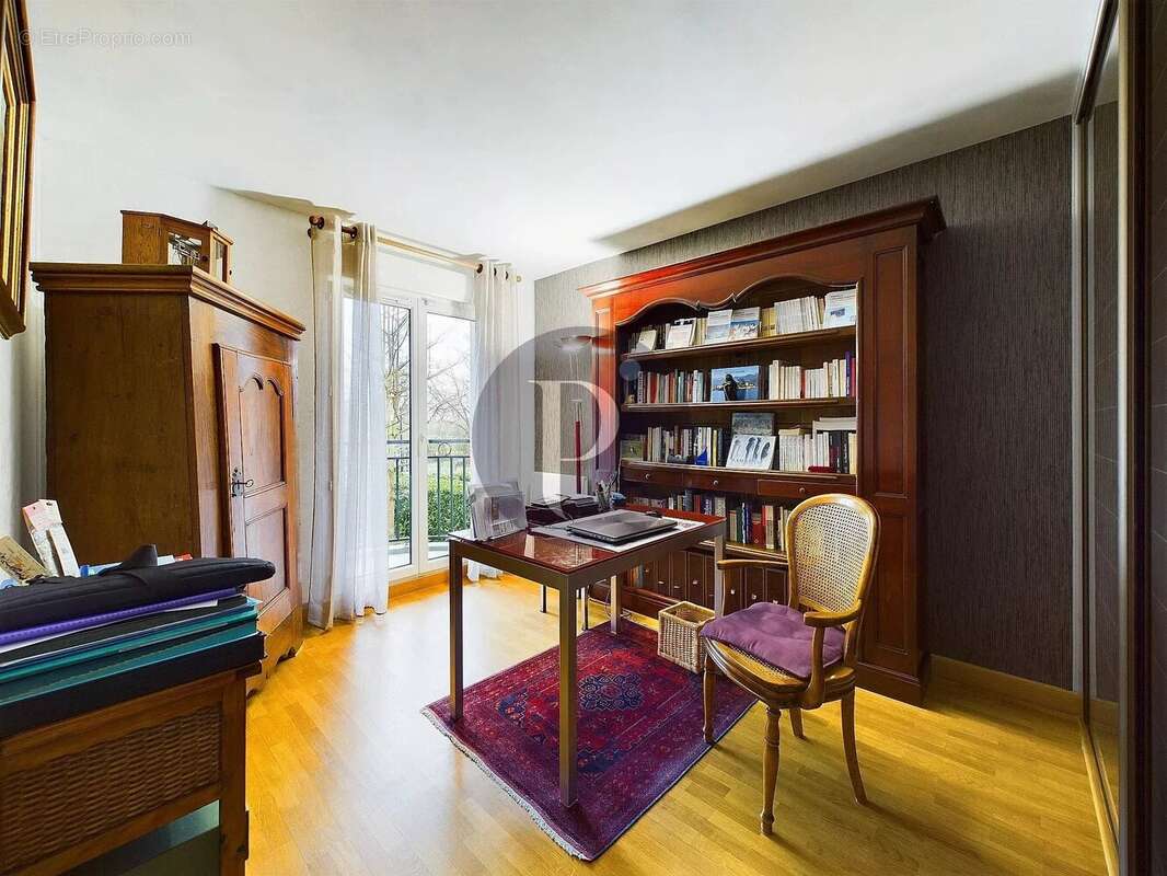 Appartement à CHATENAY-MALABRY