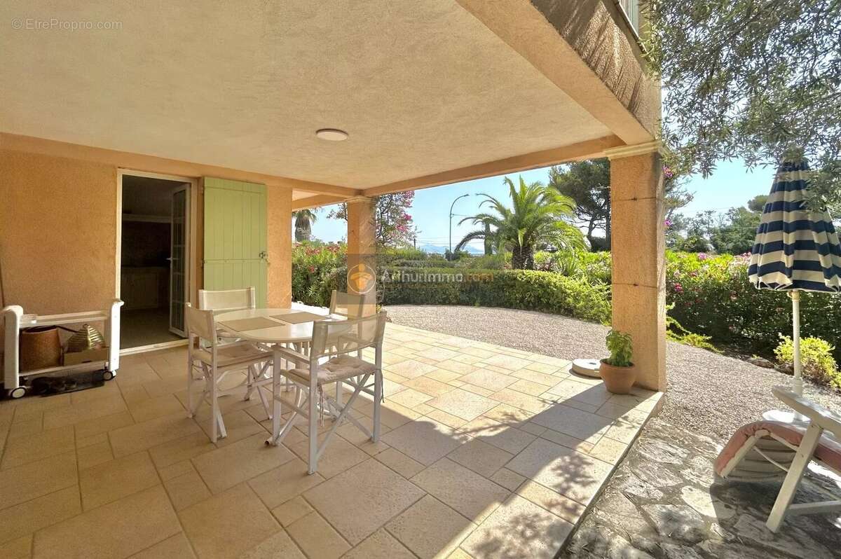 Maison à LES ISSAMBRES