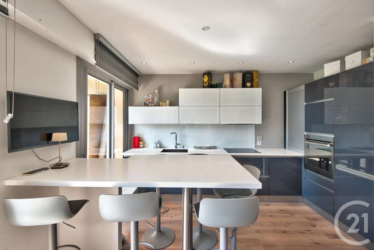 Appartement à VILLEFRANCHE-SUR-MER