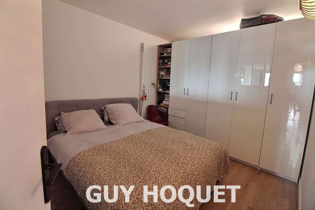 Appartement à SURESNES