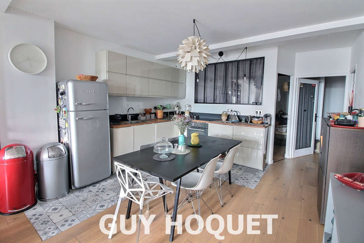 Appartement à SURESNES