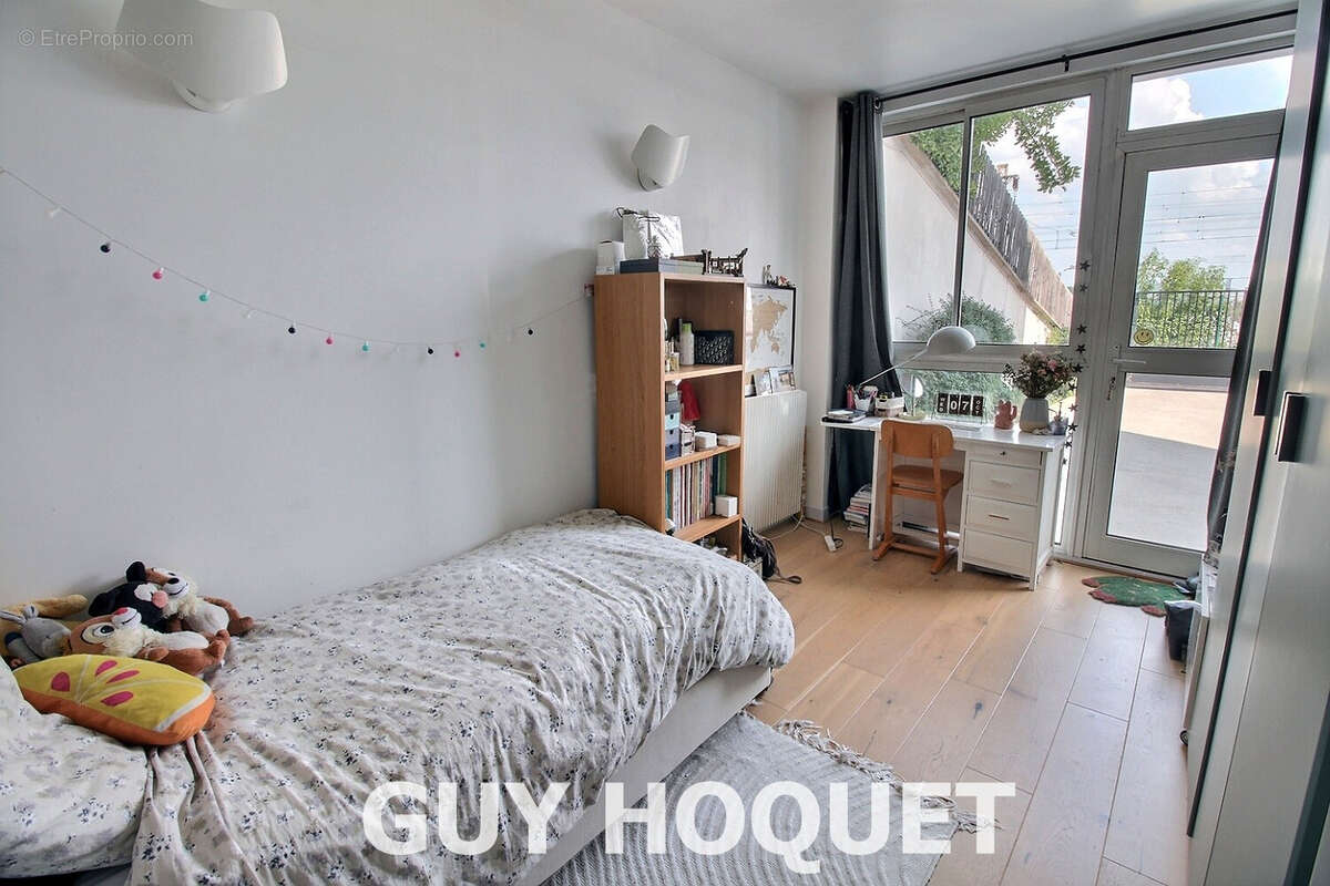 Appartement à SURESNES