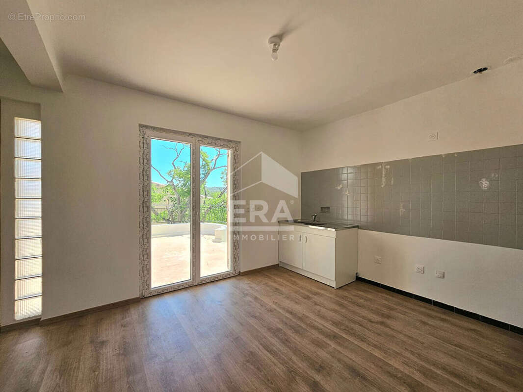 Maison à LANCON-PROVENCE