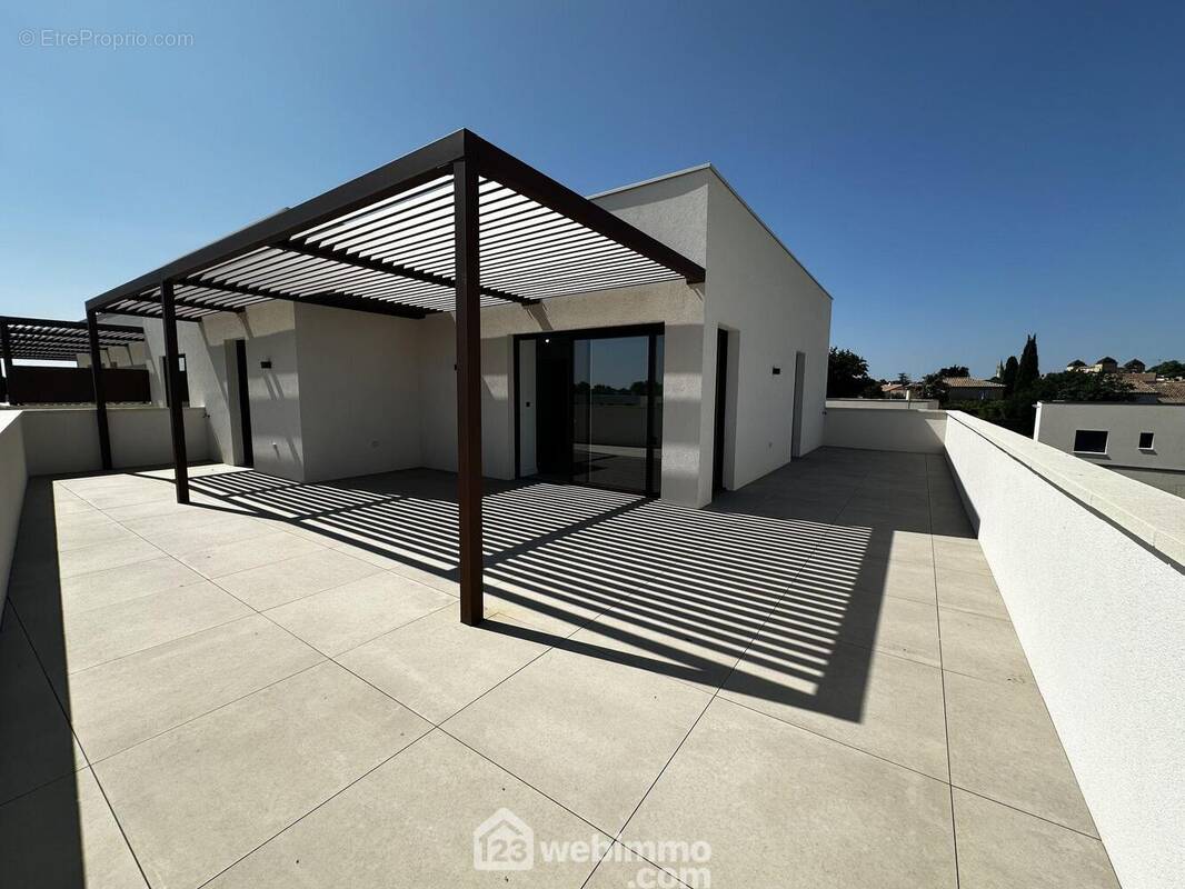 Appartement à CASTRIES