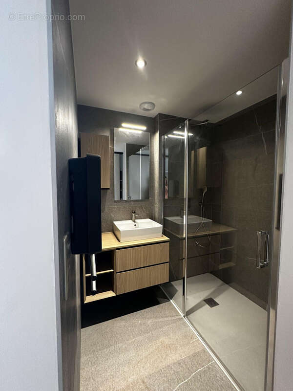 Appartement à CASTRIES