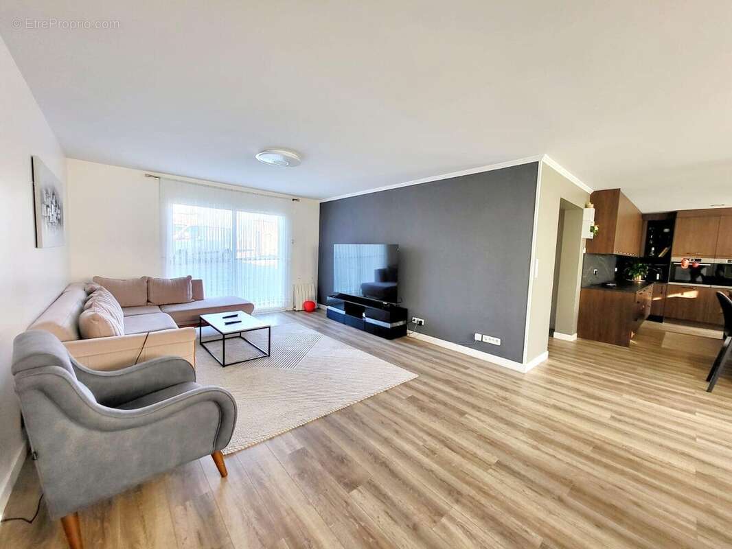 Maison à MALESHERBES