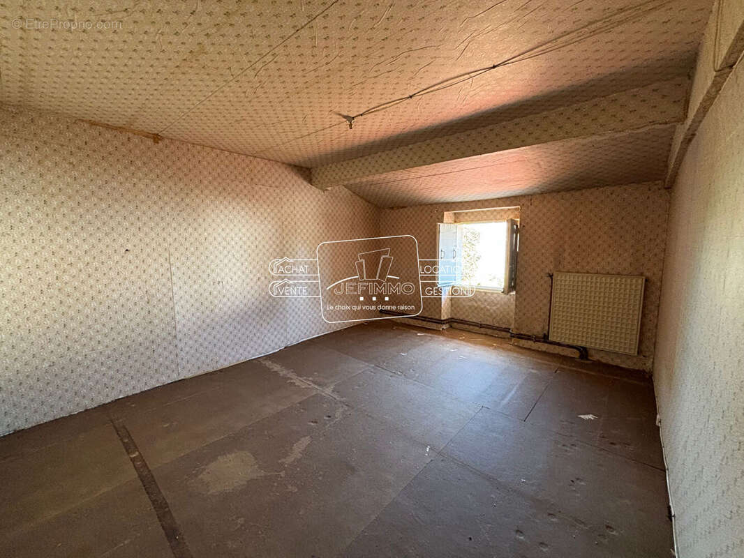 Maison à LE LOROUX-BOTTEREAU