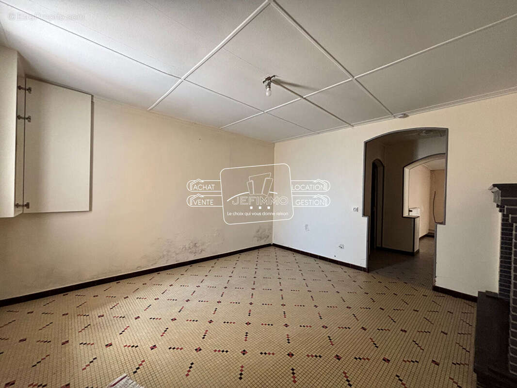 Maison à LE LOROUX-BOTTEREAU