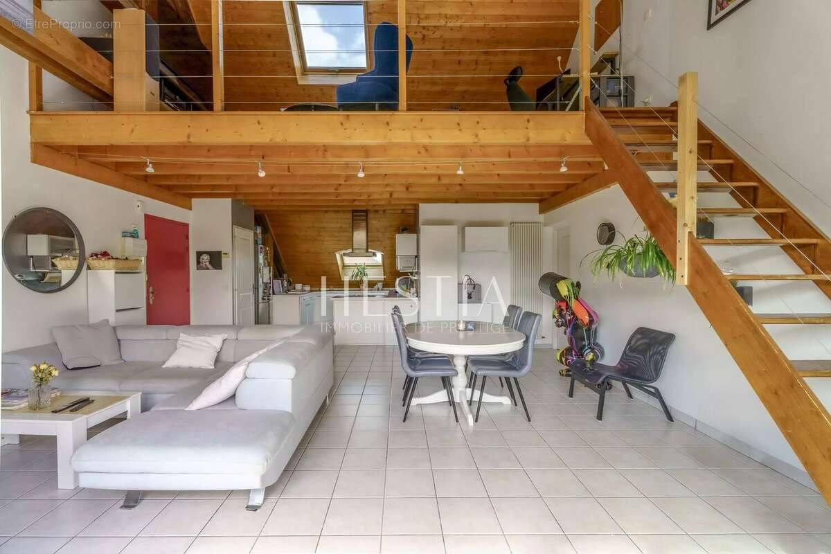 Appartement à EPAGNY