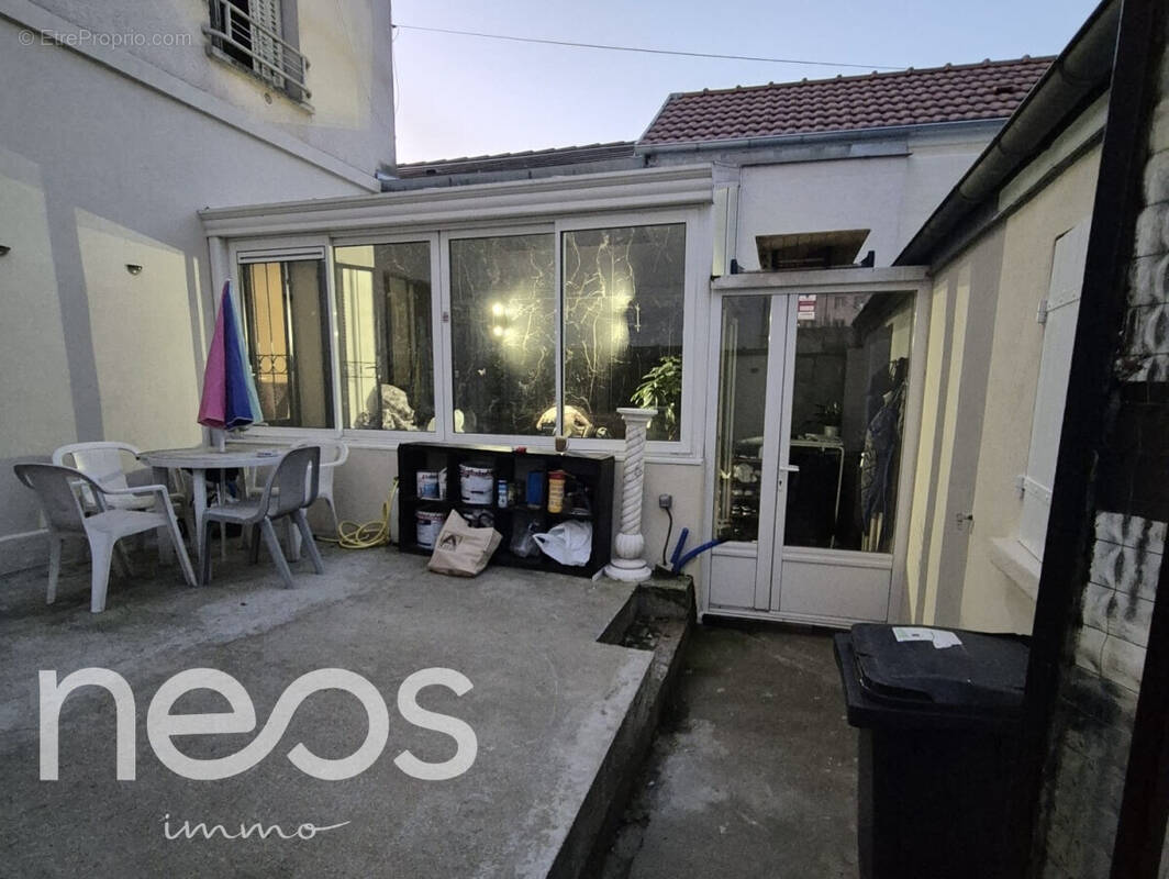 Appartement à SAINT-MAUR-DES-FOSSES