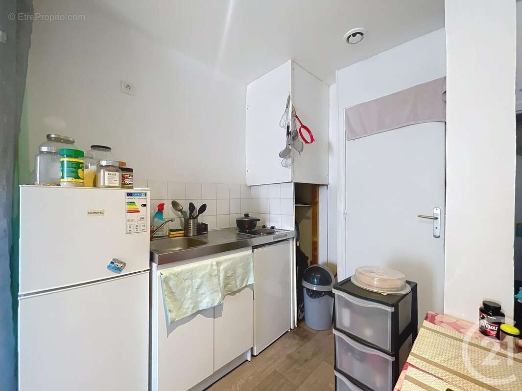 Autre à MONTEREAU-FAULT-YONNE