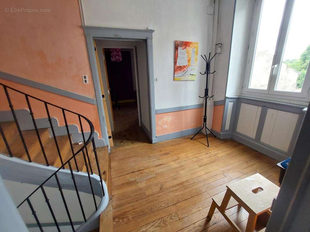 20250703111824 - Maison à SAINT-MARTORY