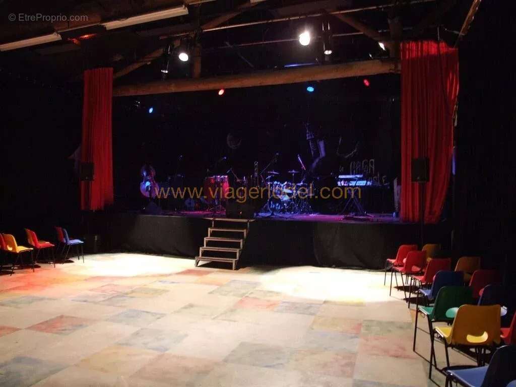 Maison à LACHAUSSEE