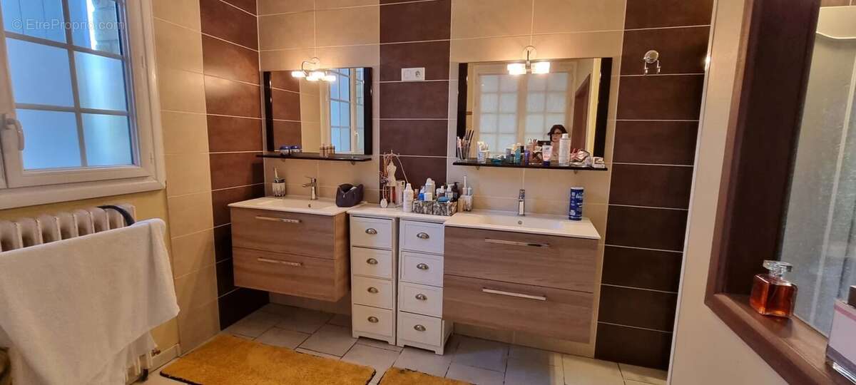 Maison à LAMONZIE-SAINT-MARTIN