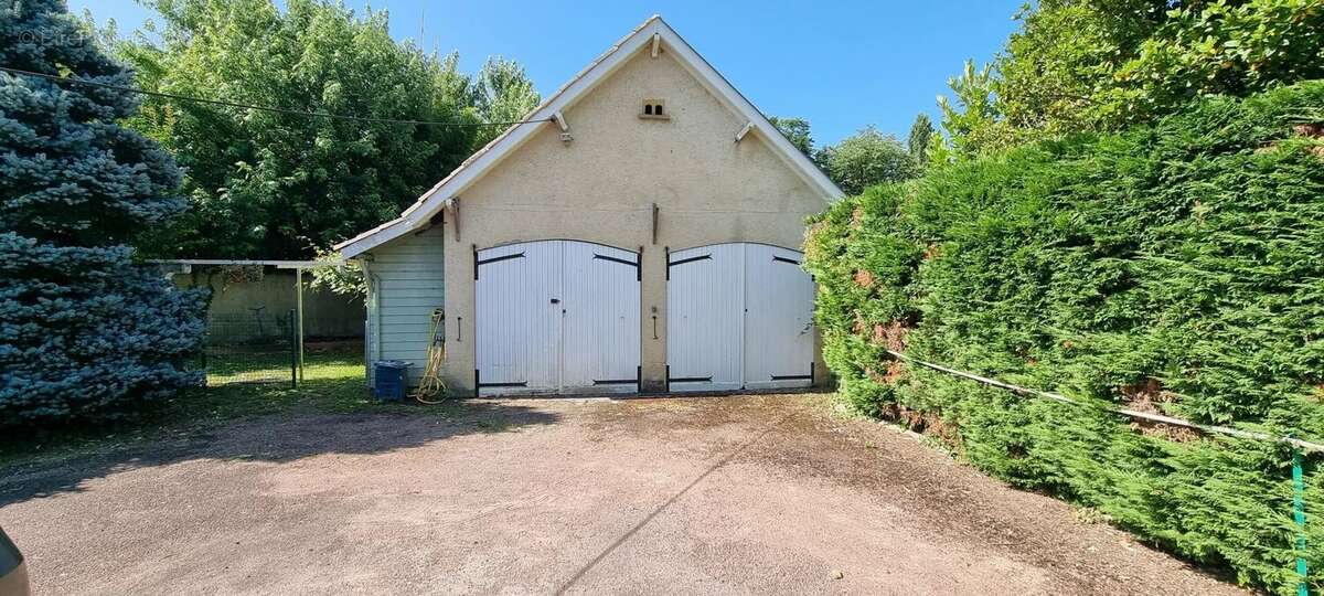 Maison à LAMONZIE-SAINT-MARTIN
