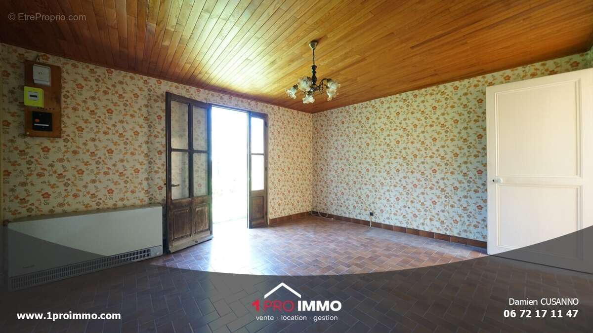 photos n°2 - Maison à SAINT-EGREVE