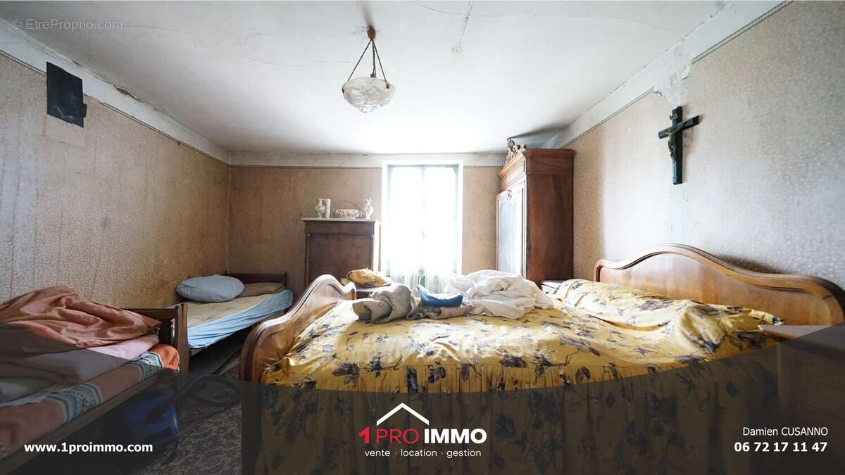 photos n°4 - Maison à SAINT-EGREVE