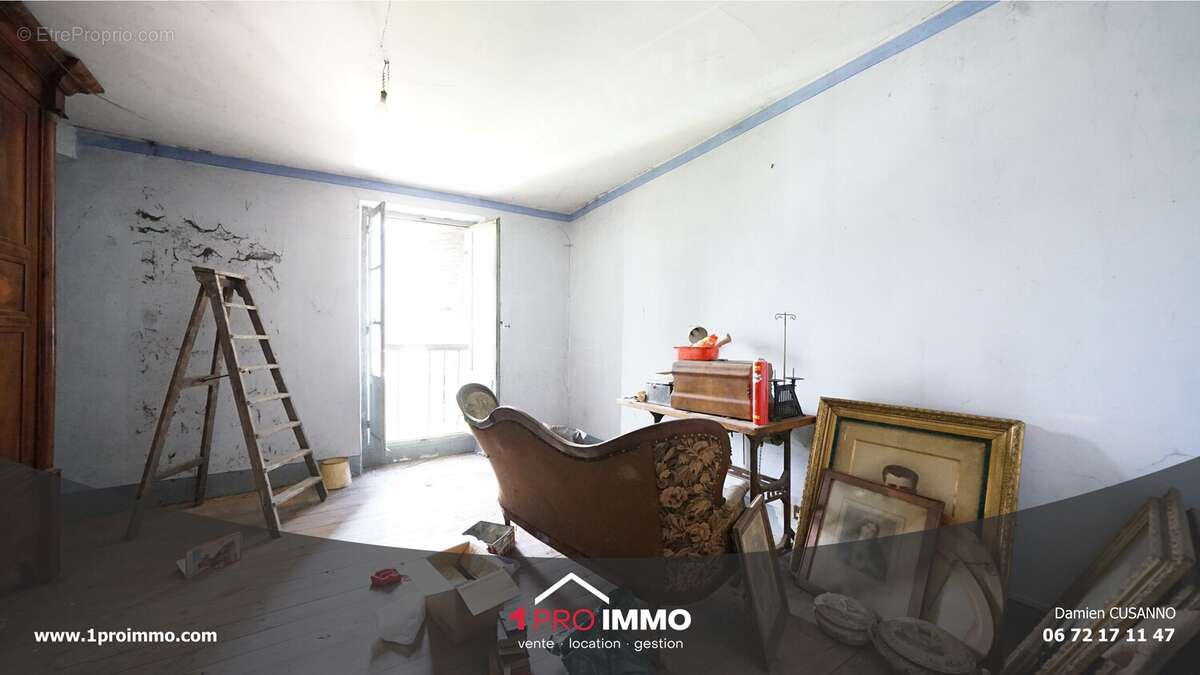 photos n°5 - Maison à SAINT-EGREVE