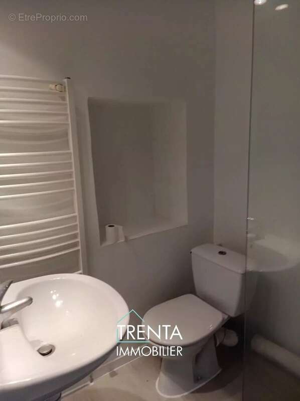 Appartement à RIVES