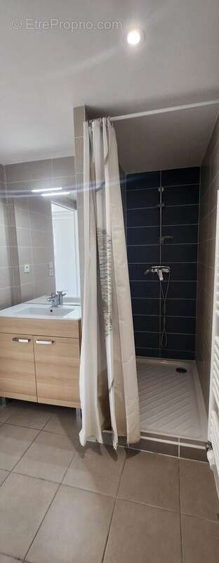 Appartement à SATHONAY-CAMP