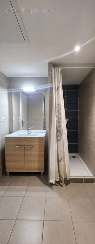 Appartement à SATHONAY-CAMP