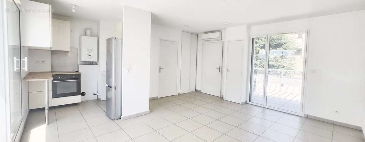 Appartement à SATHONAY-CAMP