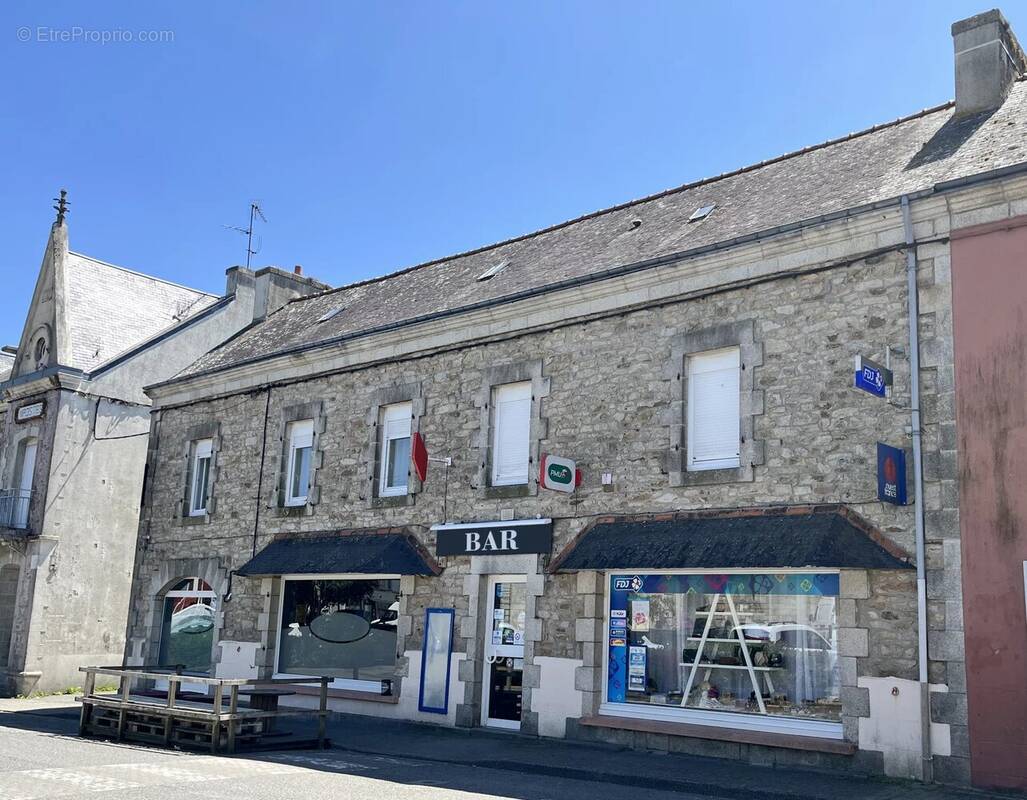 Commerce à QUERRIEN