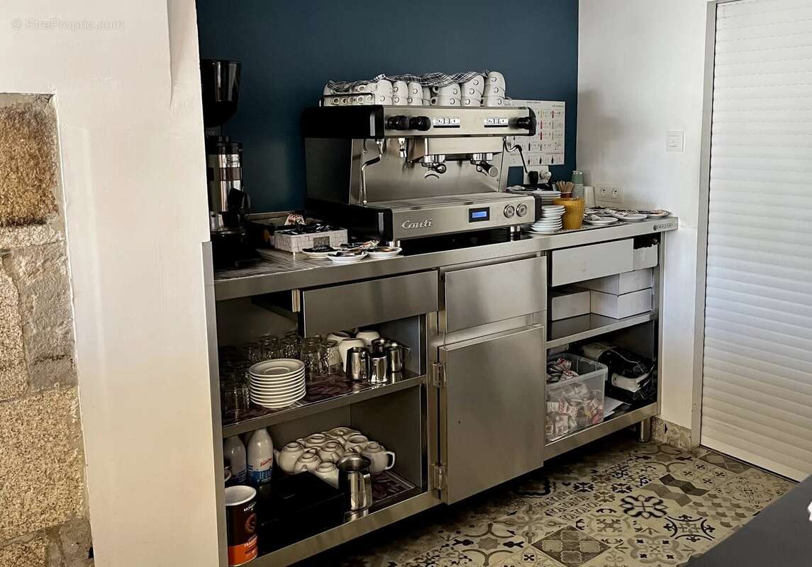 Commerce à QUERRIEN