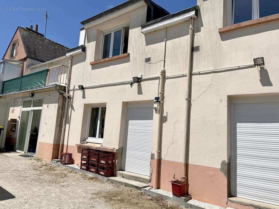 Commerce à QUERRIEN