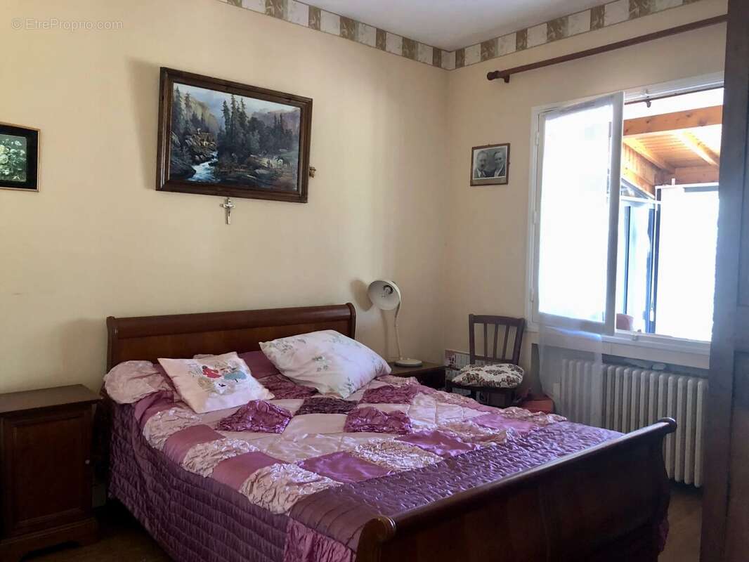 Maison à AVAILLES-LIMOUZINE