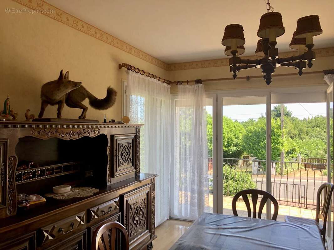 Maison à AVAILLES-LIMOUZINE