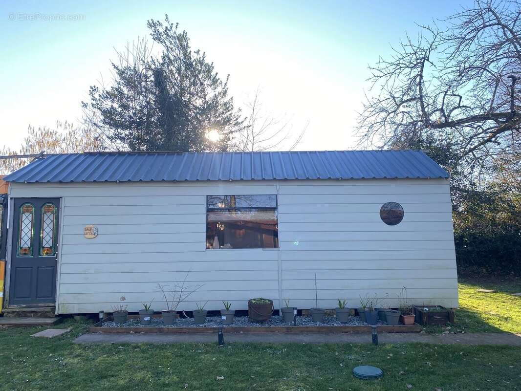 Maison à MAGNAC-LAVAL