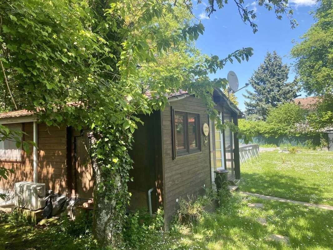 Maison à MAGNAC-LAVAL