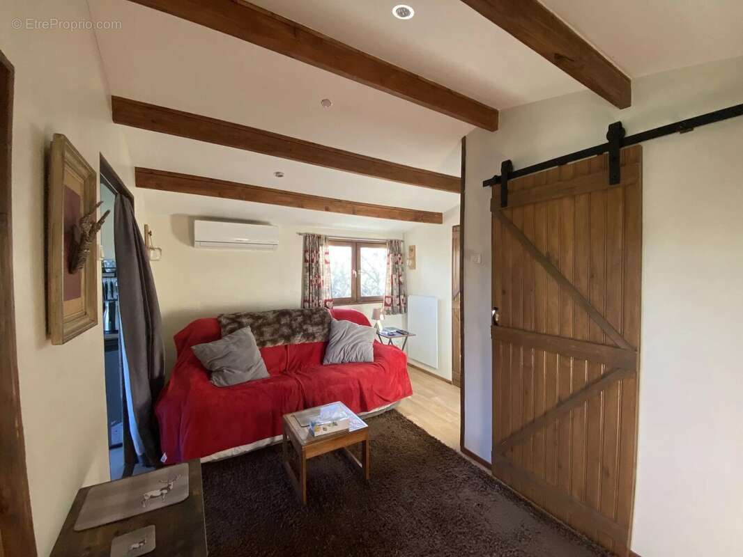 Maison à MAGNAC-LAVAL