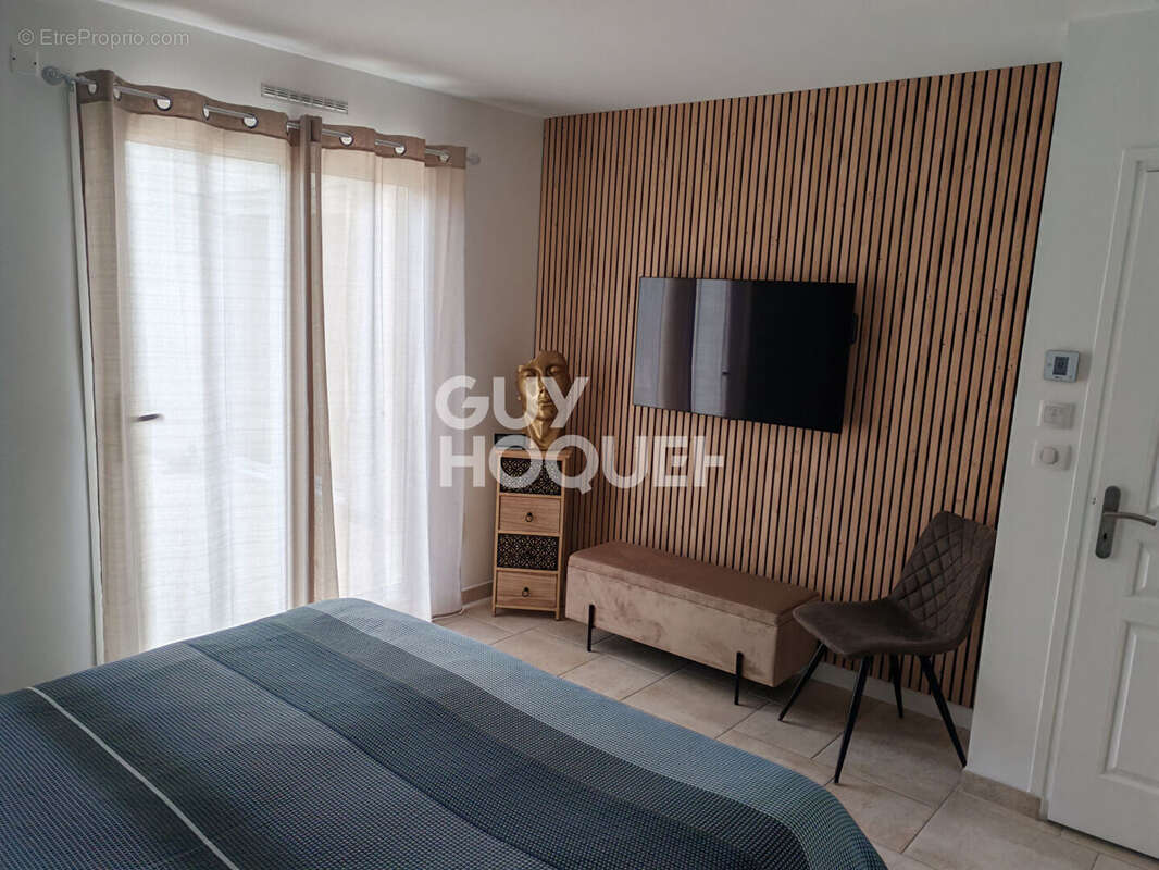 Maison à LA RIVIERE-DE-CORPS