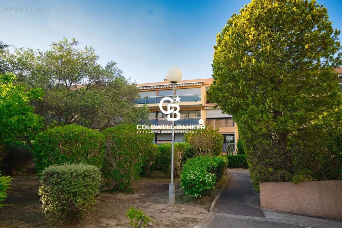 Appartement à SAINT-RAPHAEL