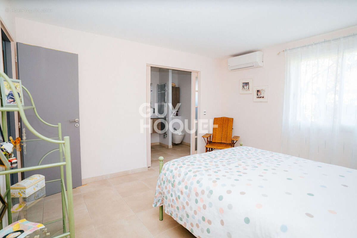 Maison à VILLENEUVE-DE-LA-RAHO