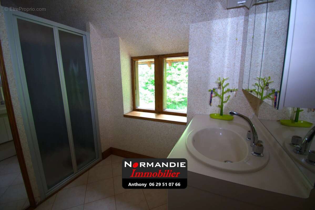 Maison à LILLEBONNE