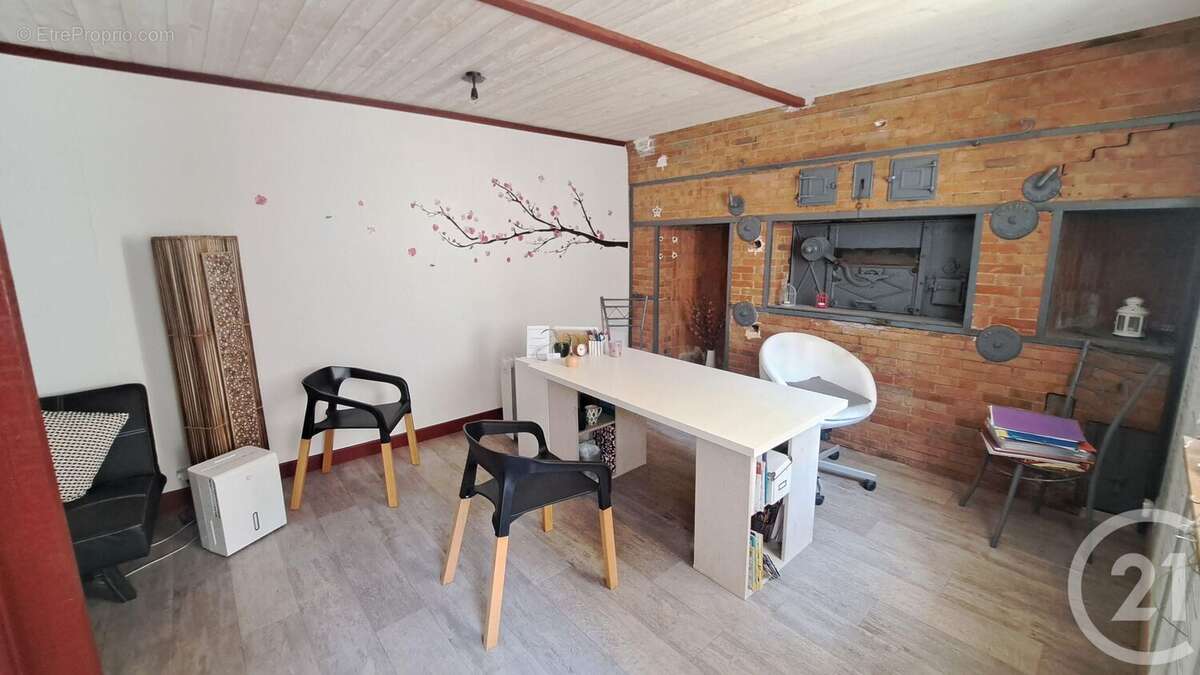 Maison à MONTESQUIEU-VOLVESTRE