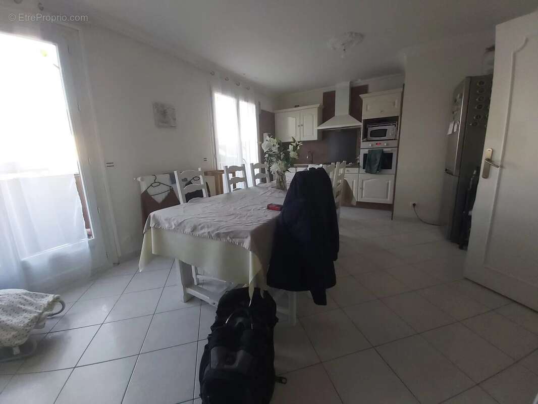 Appartement à CHELLES