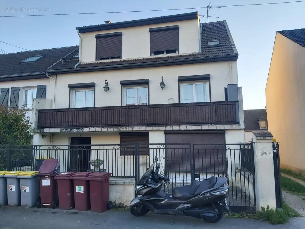Appartement à CHELLES